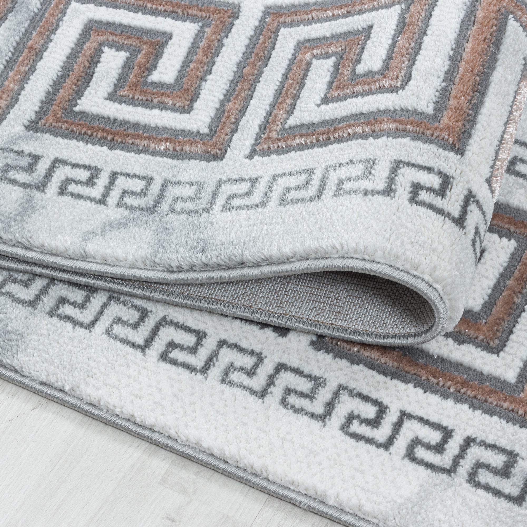 Tapis salon tapis design scandinave aspect marbre avec fibres brillantes