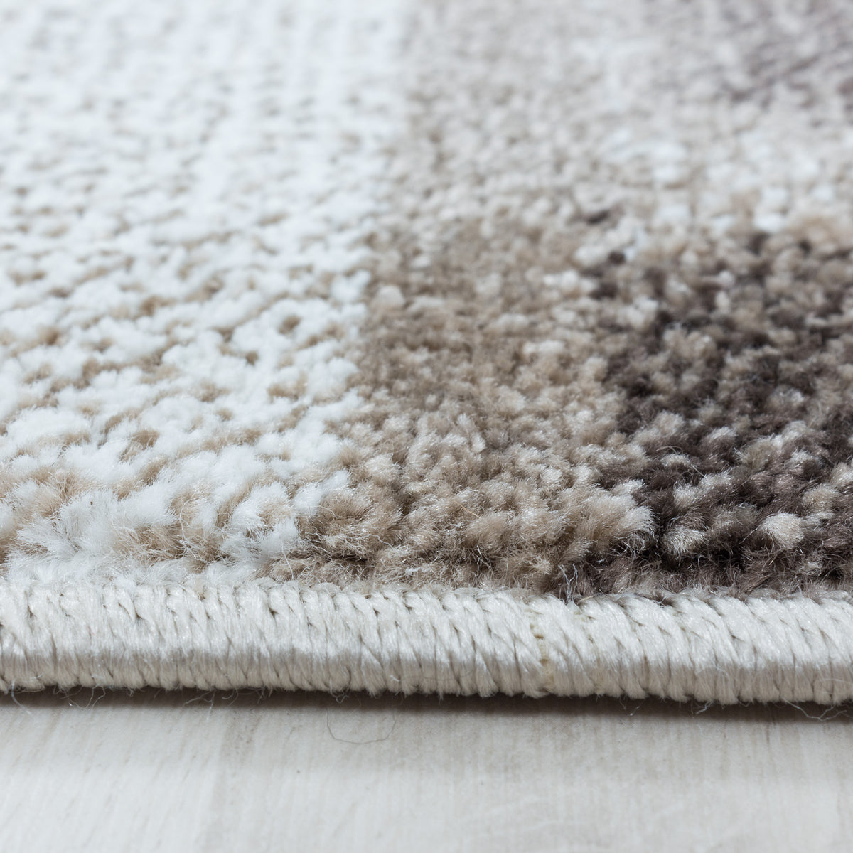 Modern Designer Wohnzimmer Teppich Weicher Kurzflor Kariert Design Robust