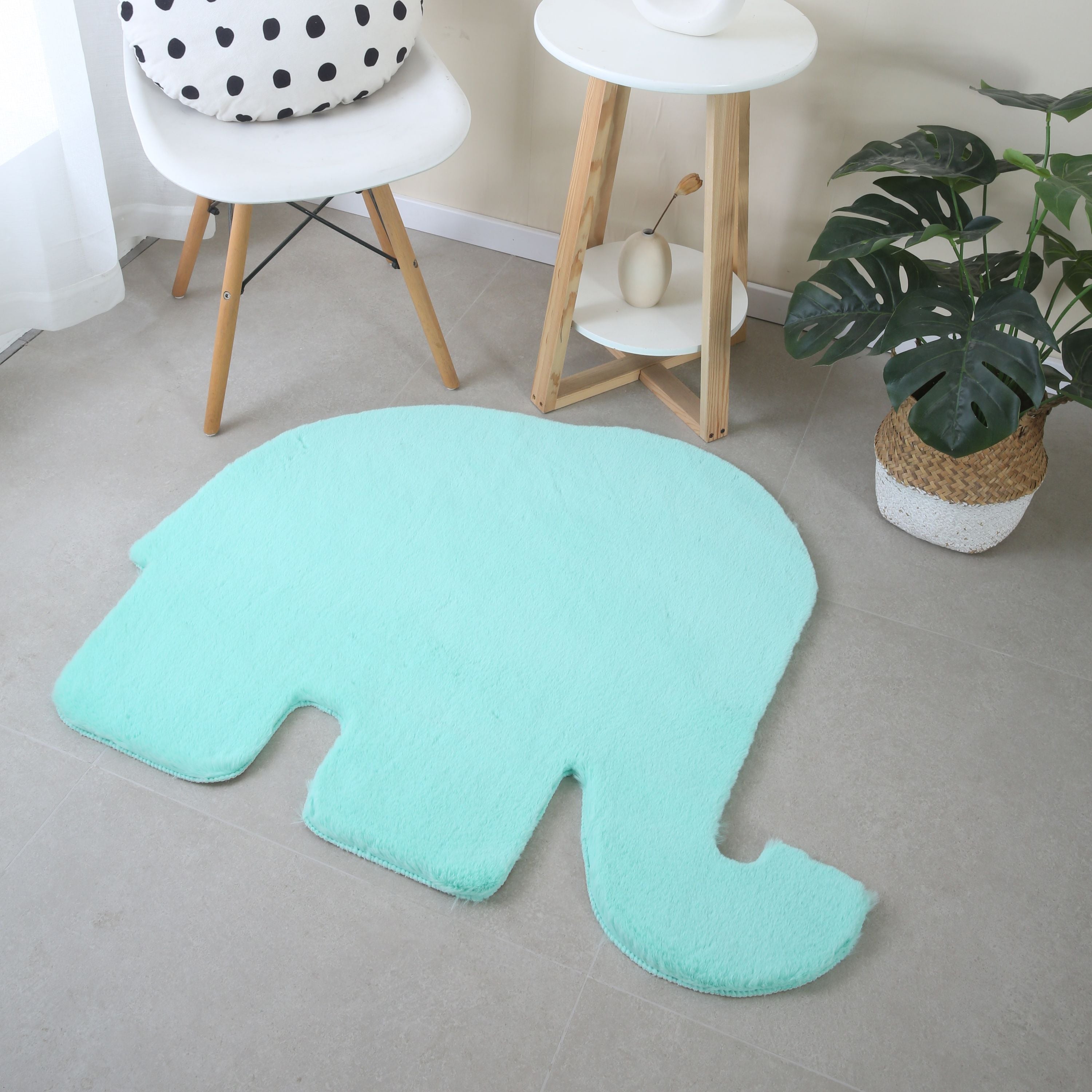 Tapis peluche uni forme éléphant fausse fourrure chambre enfant aspect super fourrure