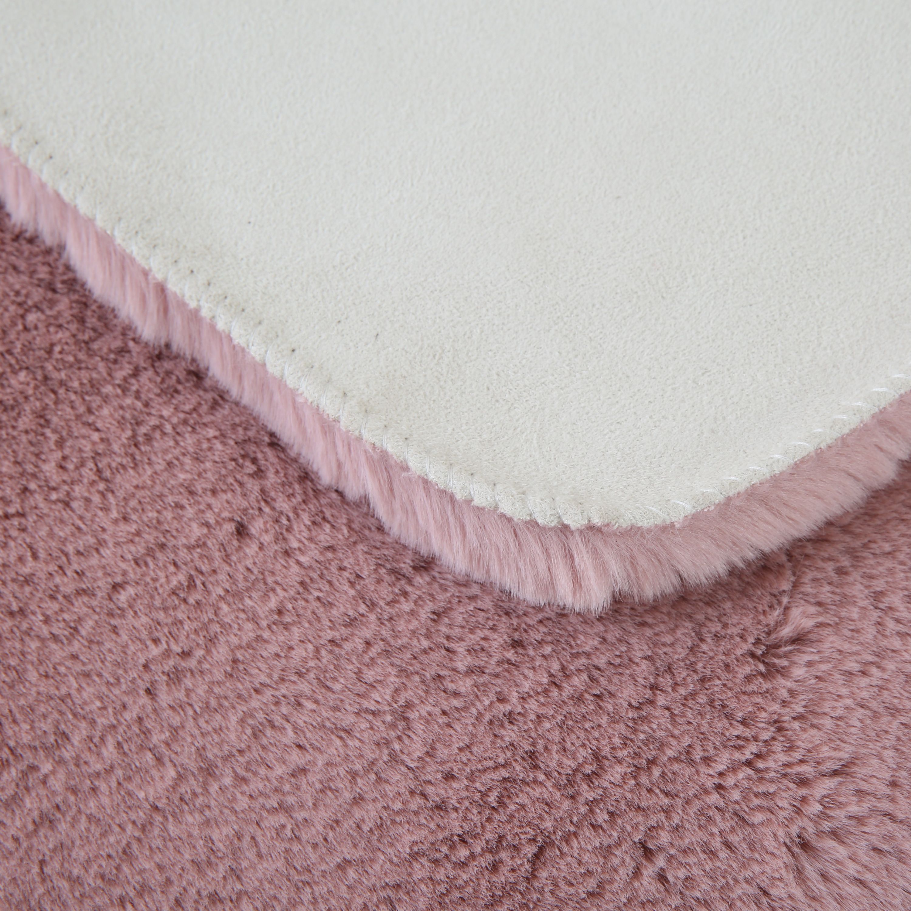Tapis peluche uni forme éléphant fausse fourrure chambre enfant aspect super fourrure