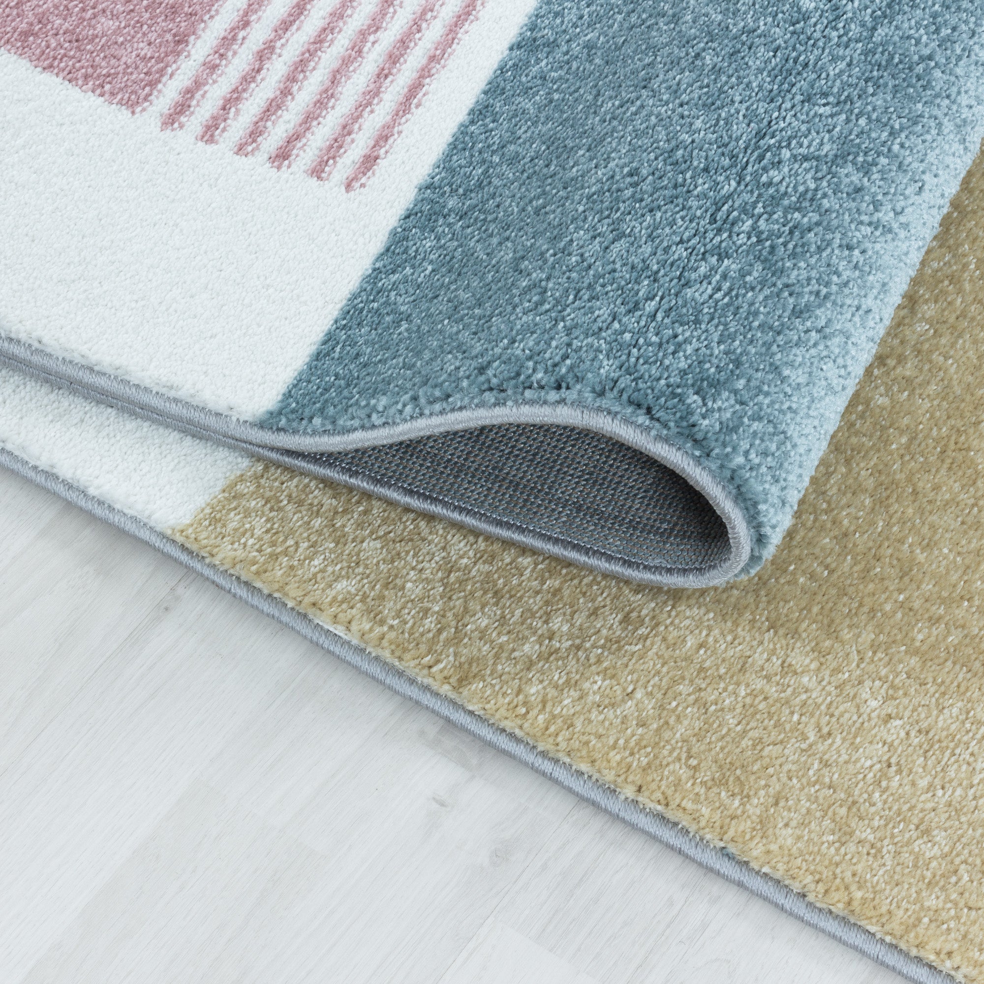 Tapis pour enfants motif animalier moderne à poils doux et facile d'entretien pour chambre d'enfant