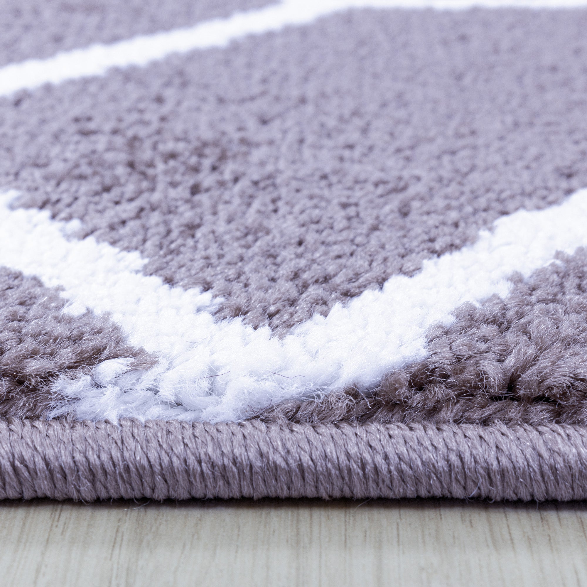 Tapis design à poils courts, design géométrique, facile d'entretien, pour salon