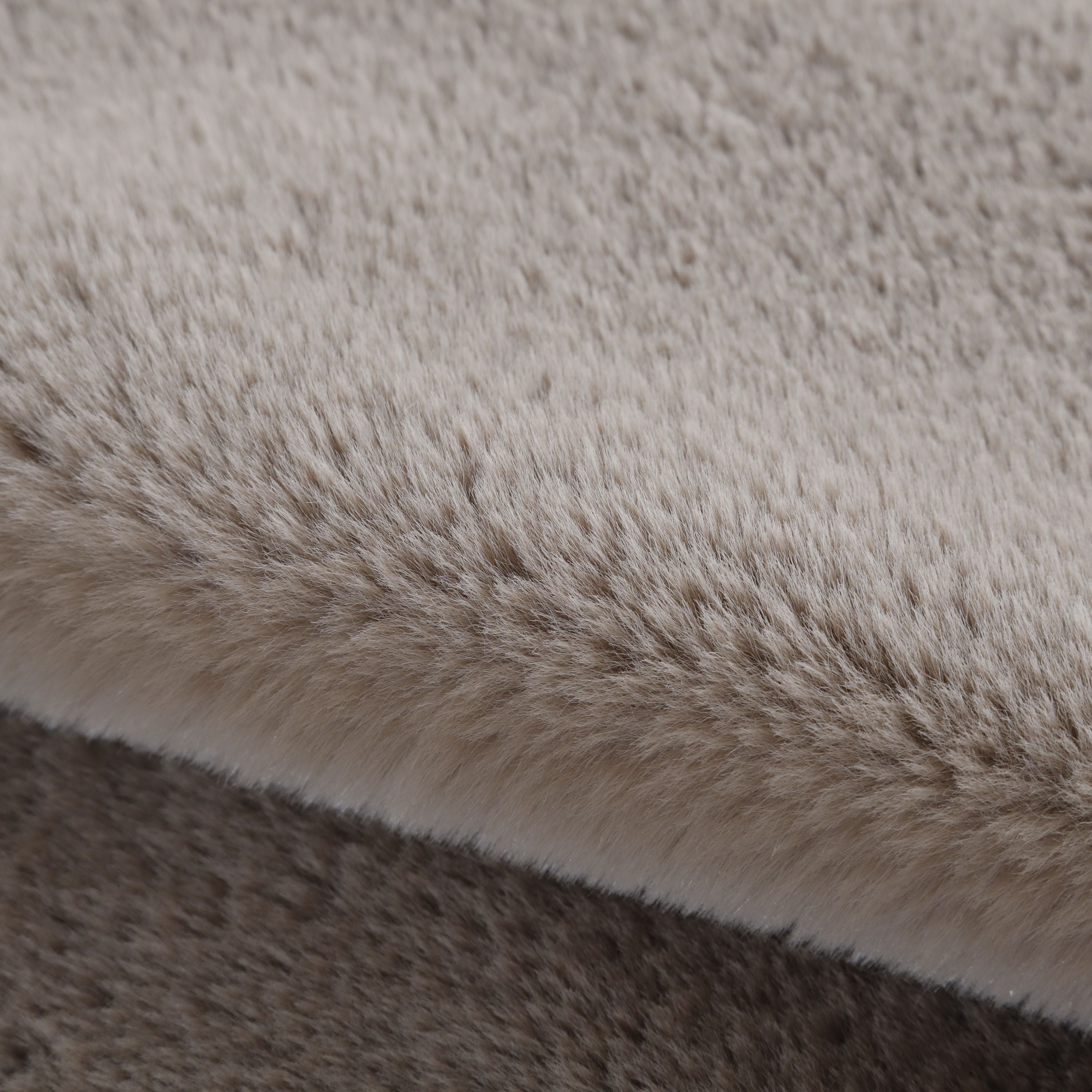 Rug plush plain cloud shape faux fur children's room super soft fur look