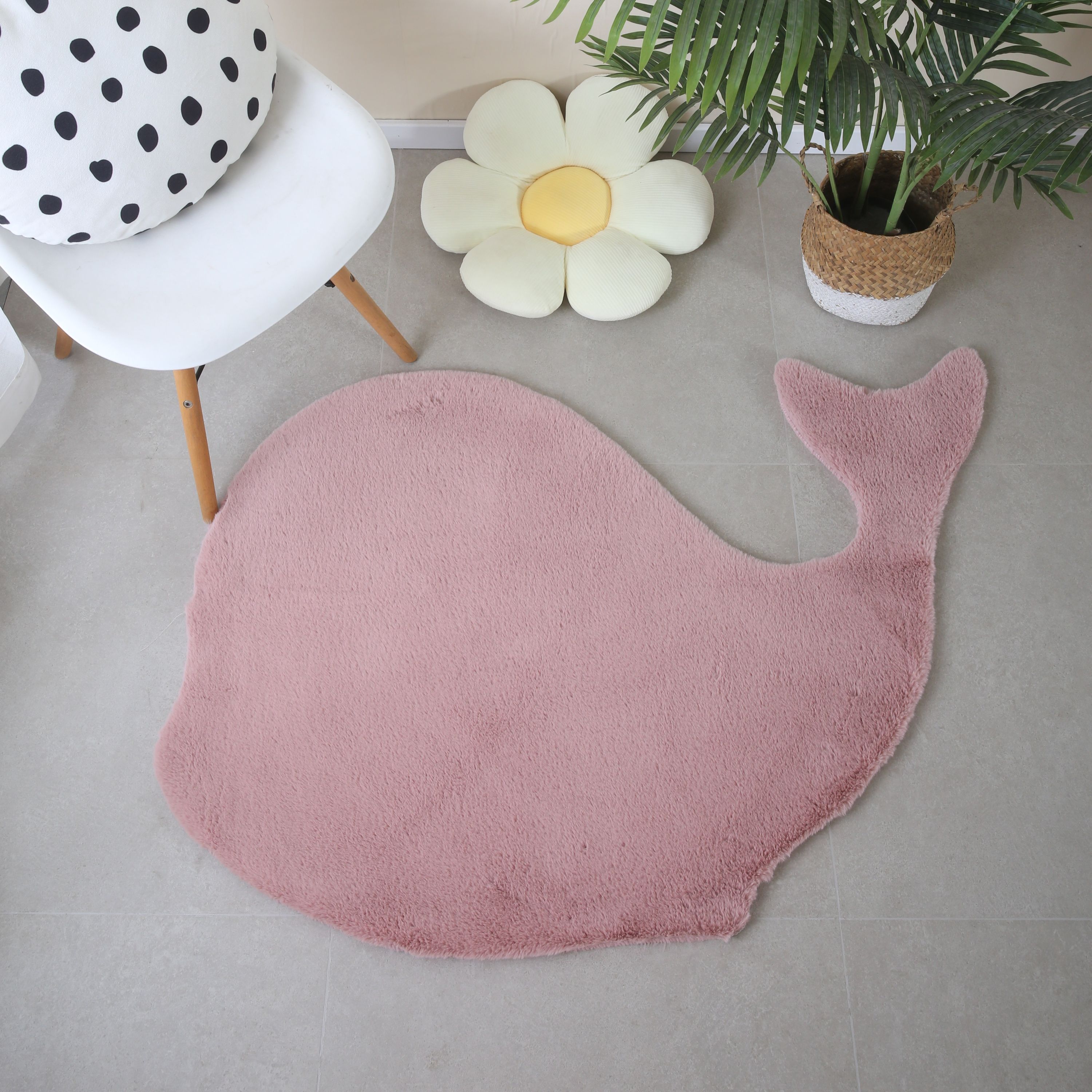 Tapis peluche uni forme baleine fausse fourrure chambre enfant aspect fourrure super doux