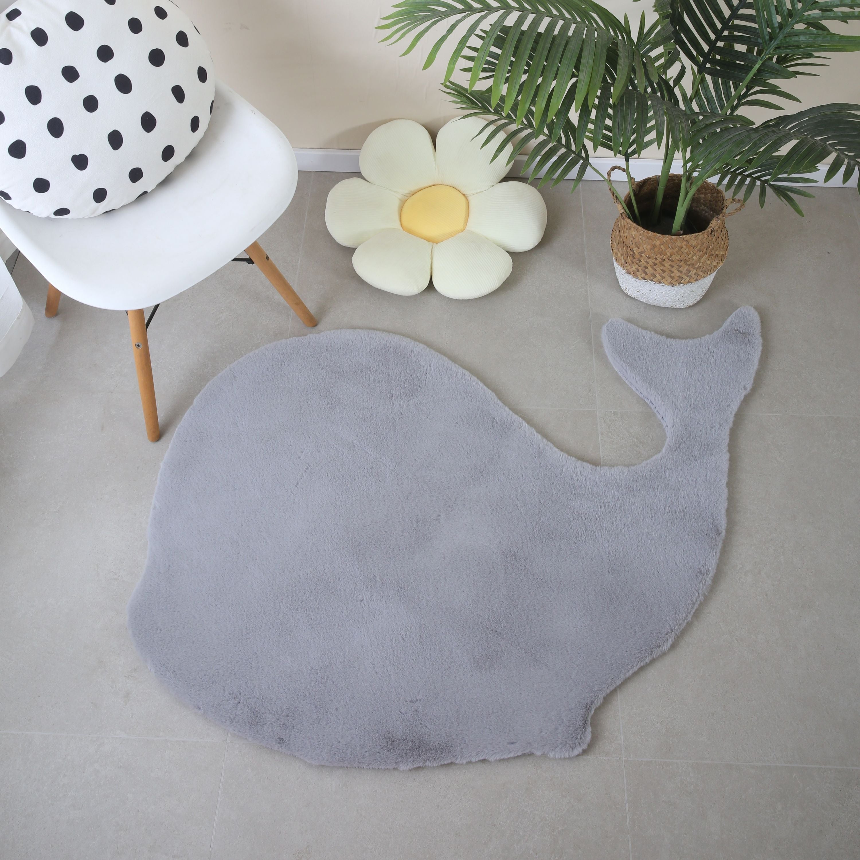 Tapis peluche uni forme baleine fausse fourrure chambre enfant aspect fourrure super doux