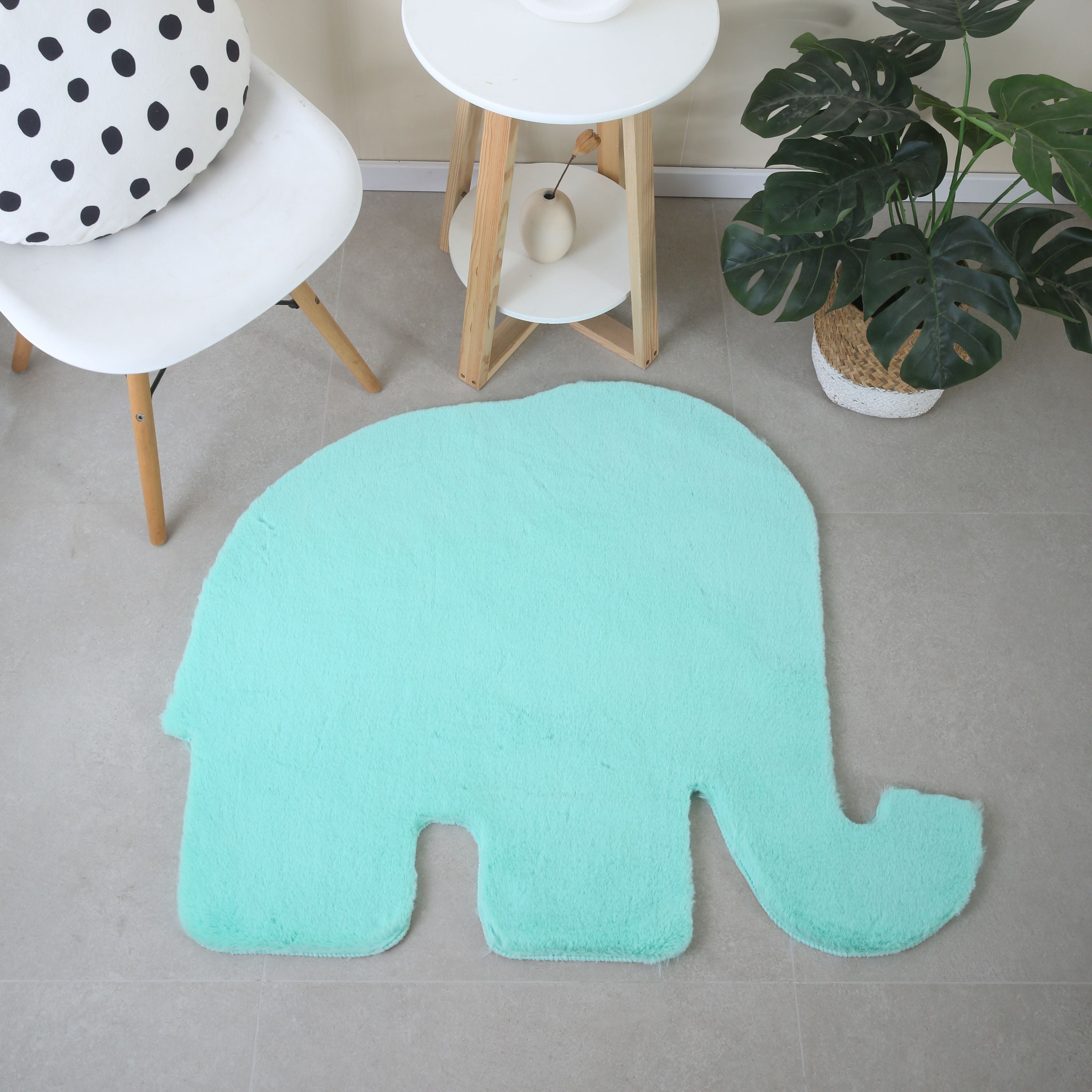 Tapis peluche uni forme éléphant fausse fourrure chambre enfant aspect super fourrure