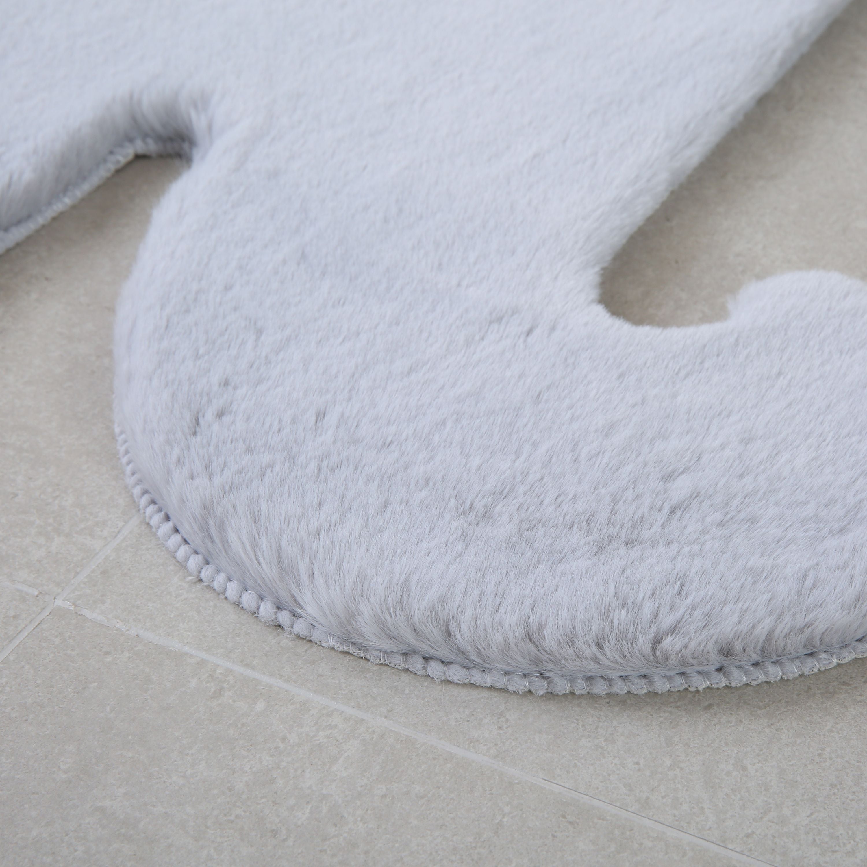 Tapis peluche uni forme éléphant fausse fourrure chambre enfant aspect super fourrure