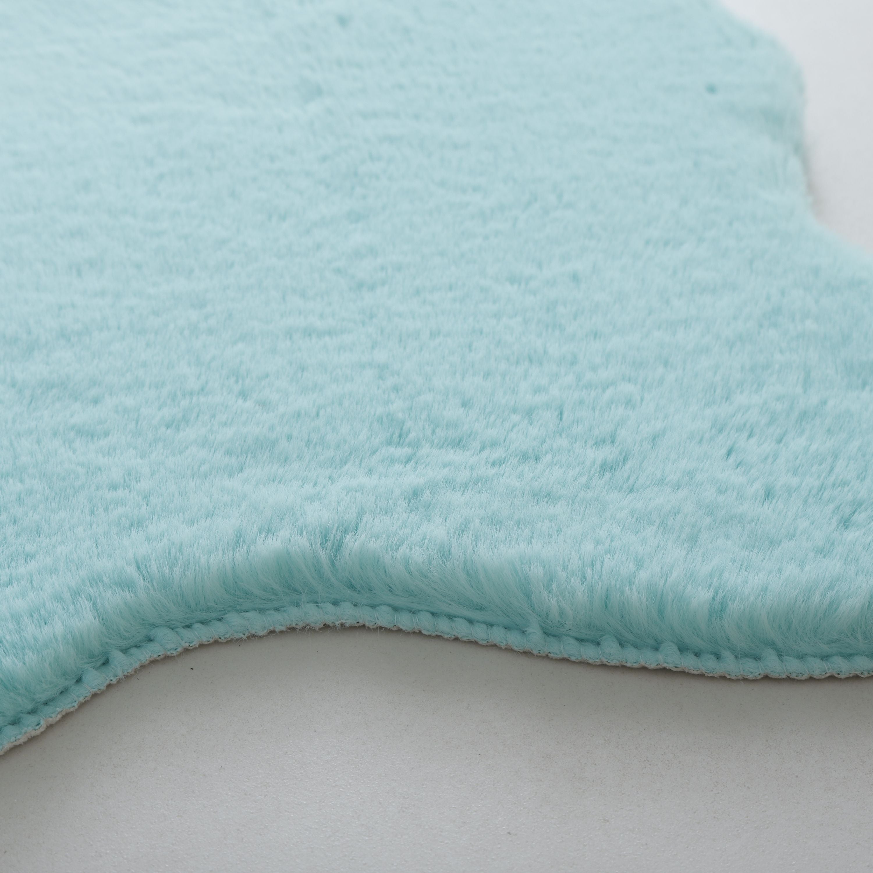 Rug plush plain sheepskin shape faux fur rug bedroom fur look