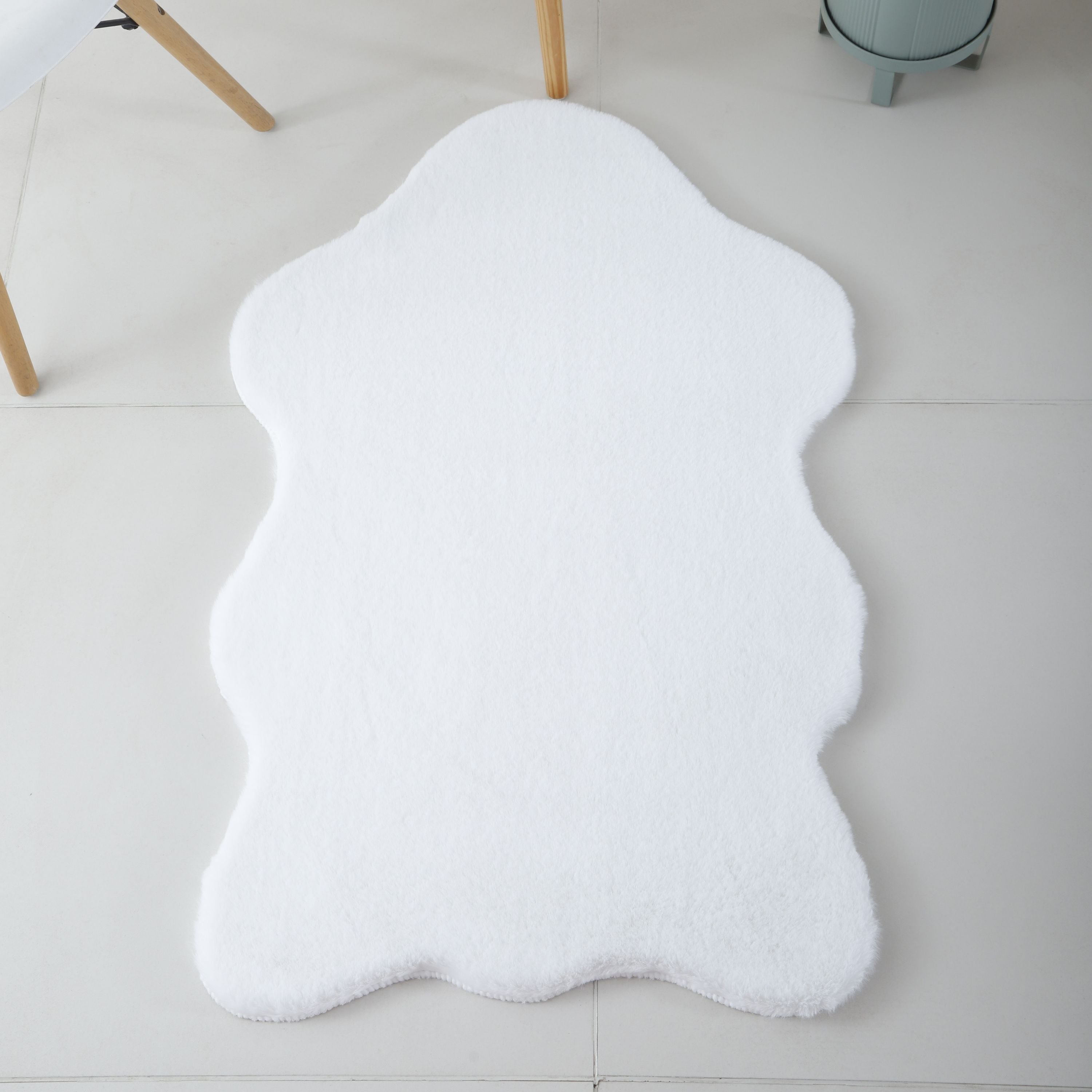Rug plush plain sheepskin shape faux fur rug bedroom fur look