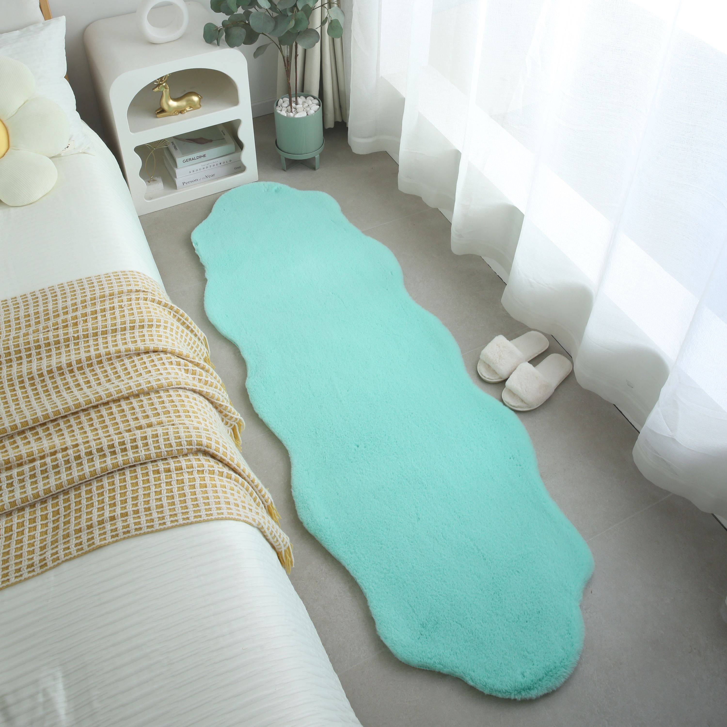 Rug plush plain sheepskin shape faux fur rug bedroom fur look