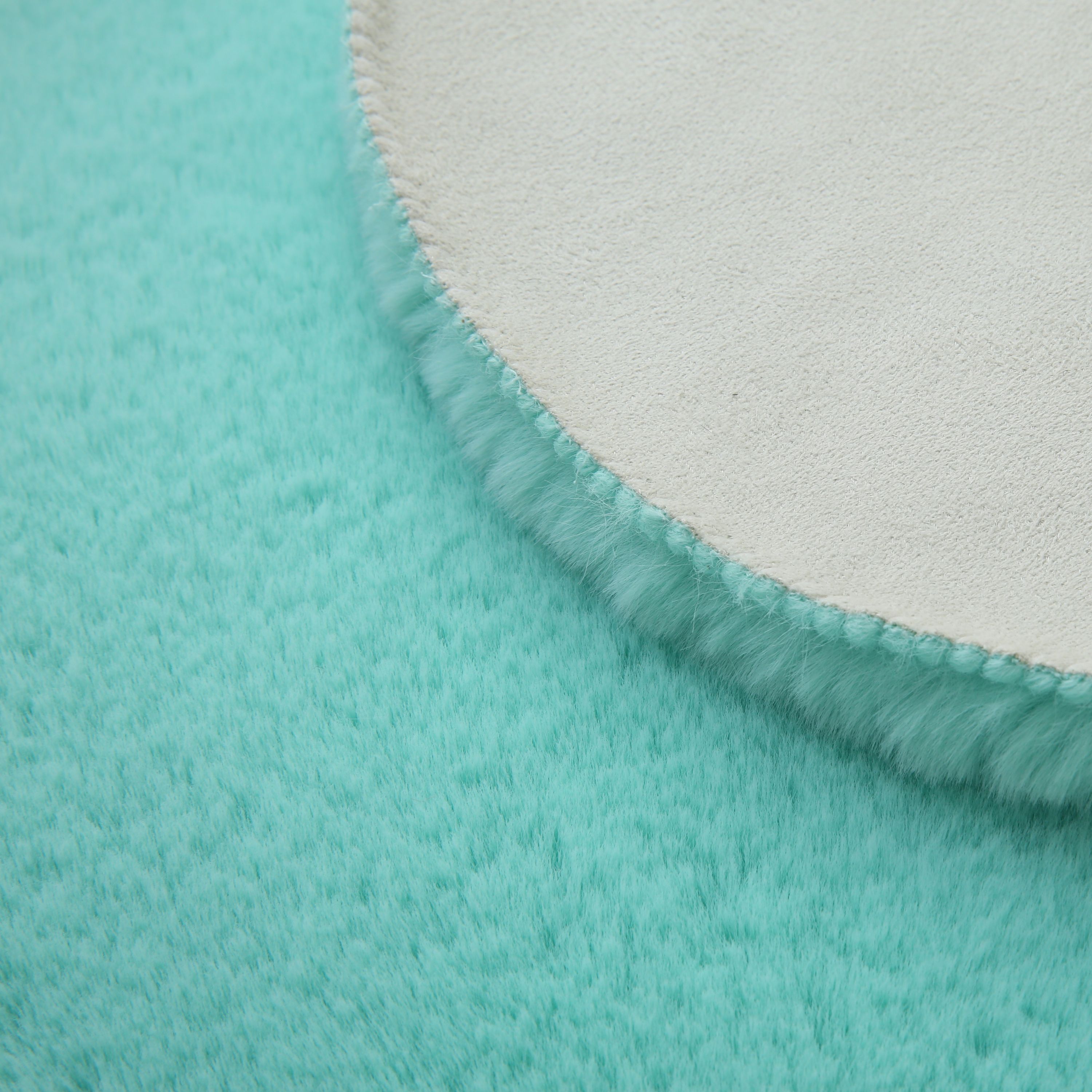 Rug plush plain sheepskin shape faux fur rug bedroom fur look