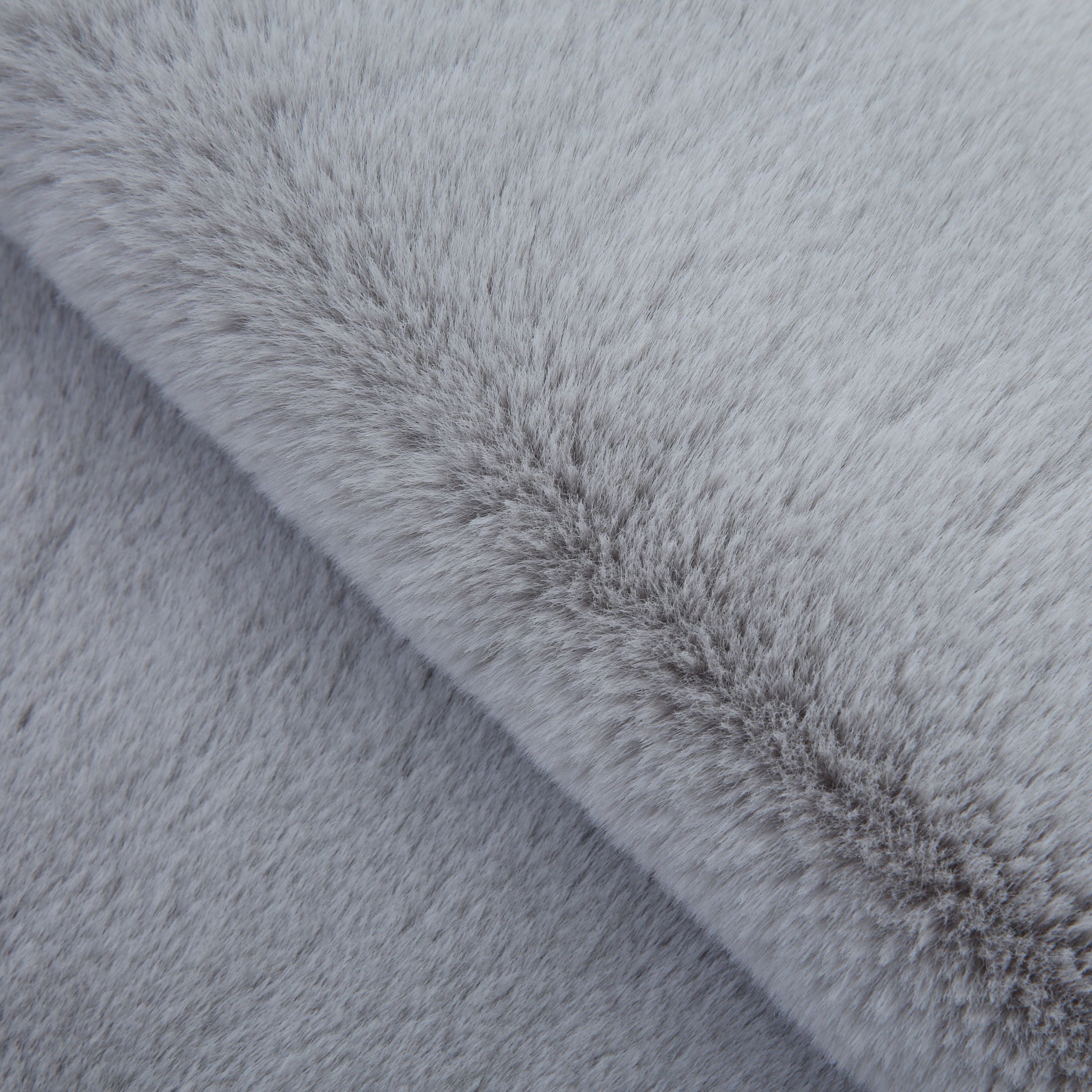 Rug plush plain sheepskin shape faux fur rug bedroom fur look